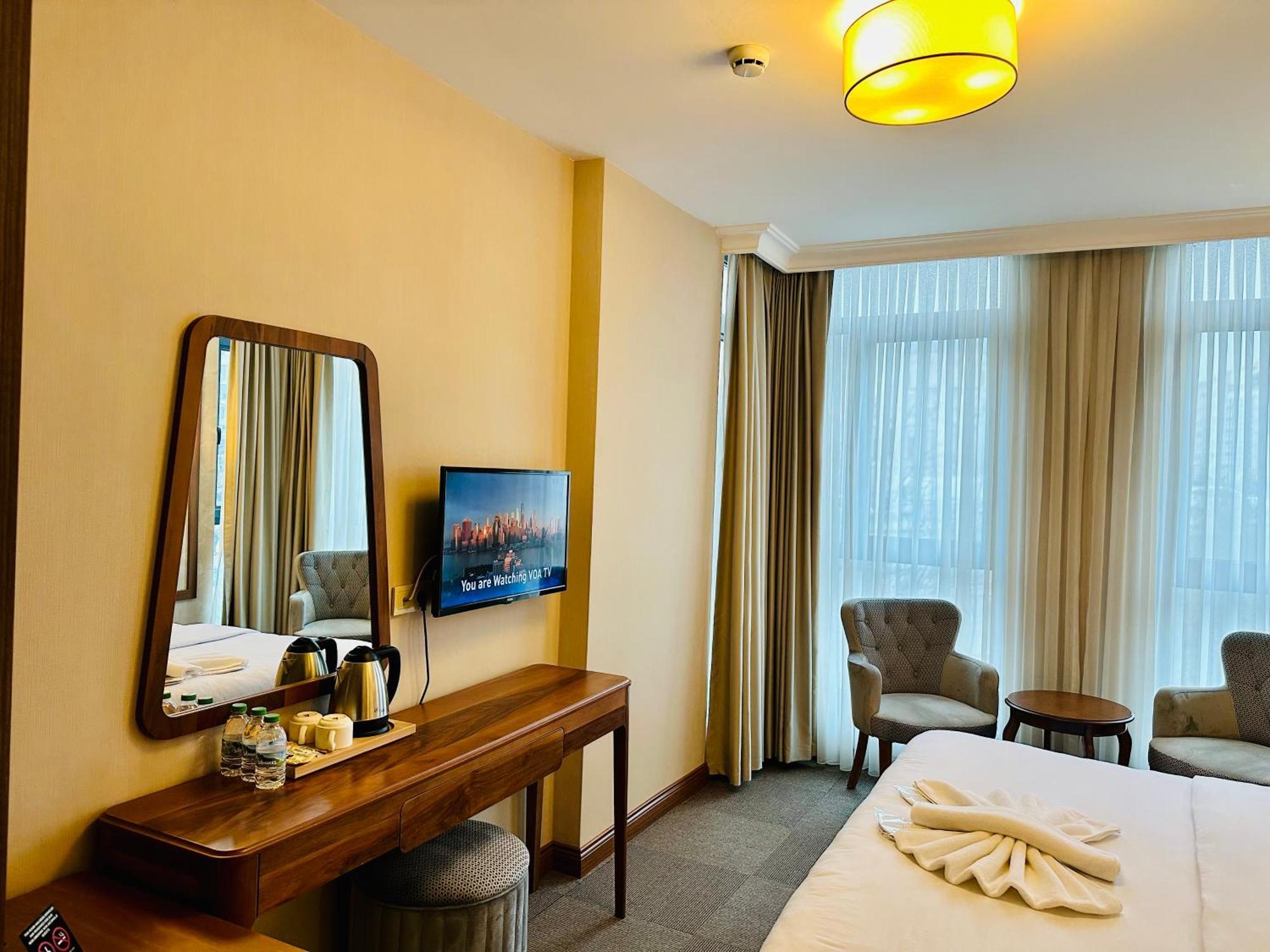 Istanbul Midpoint Hotel Екстер'єр фото