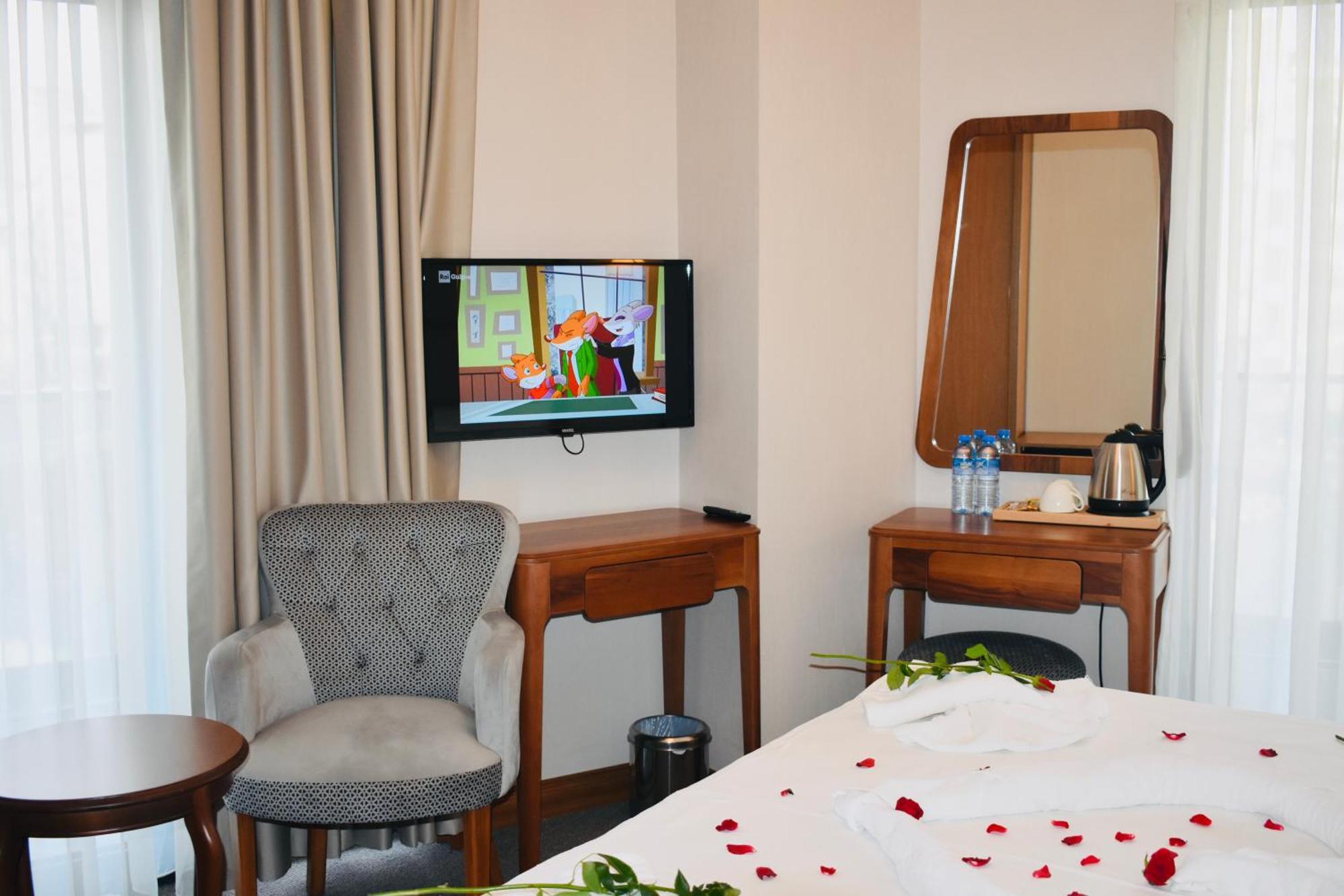 Istanbul Midpoint Hotel Екстер'єр фото