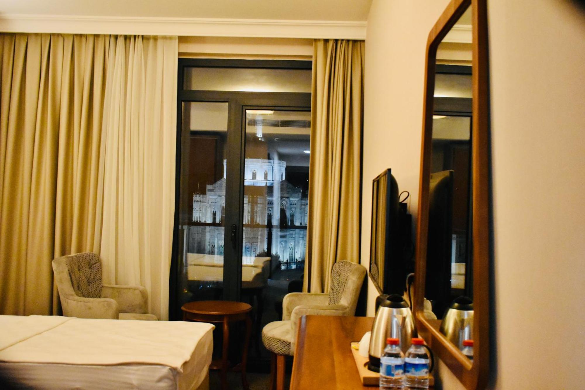 Istanbul Midpoint Hotel Екстер'єр фото