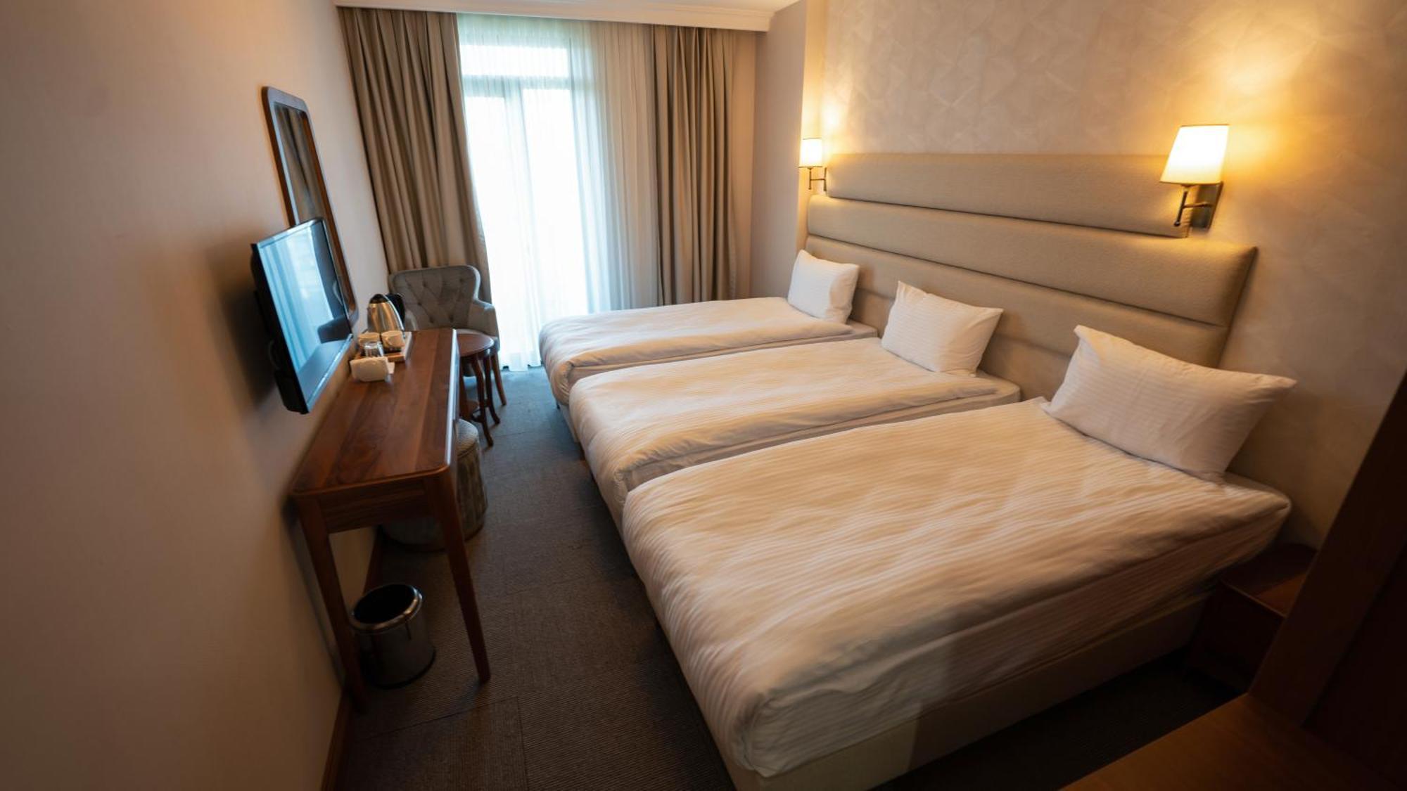 Istanbul Midpoint Hotel Екстер'єр фото