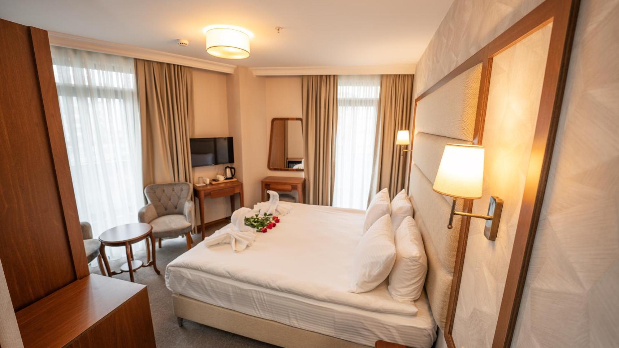 Istanbul Midpoint Hotel Екстер'єр фото